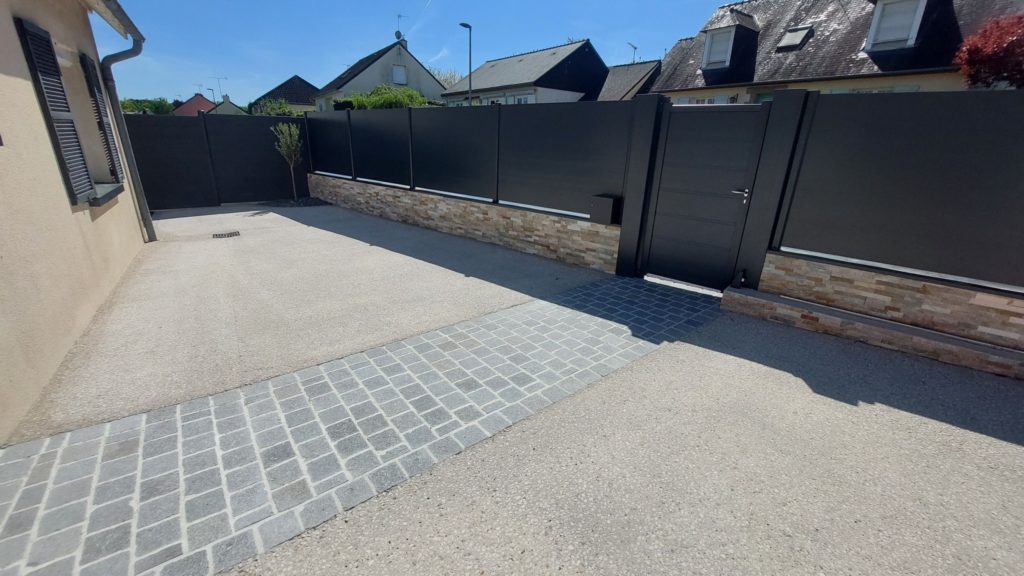 Perrot Paysage Paysagiste Laval Cours Et Allees 2